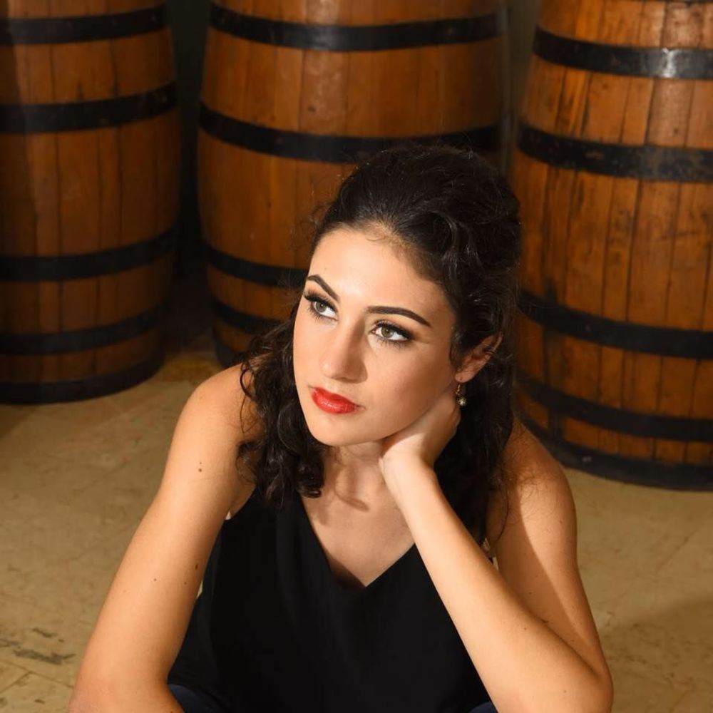 Meet your Posher, Sophia